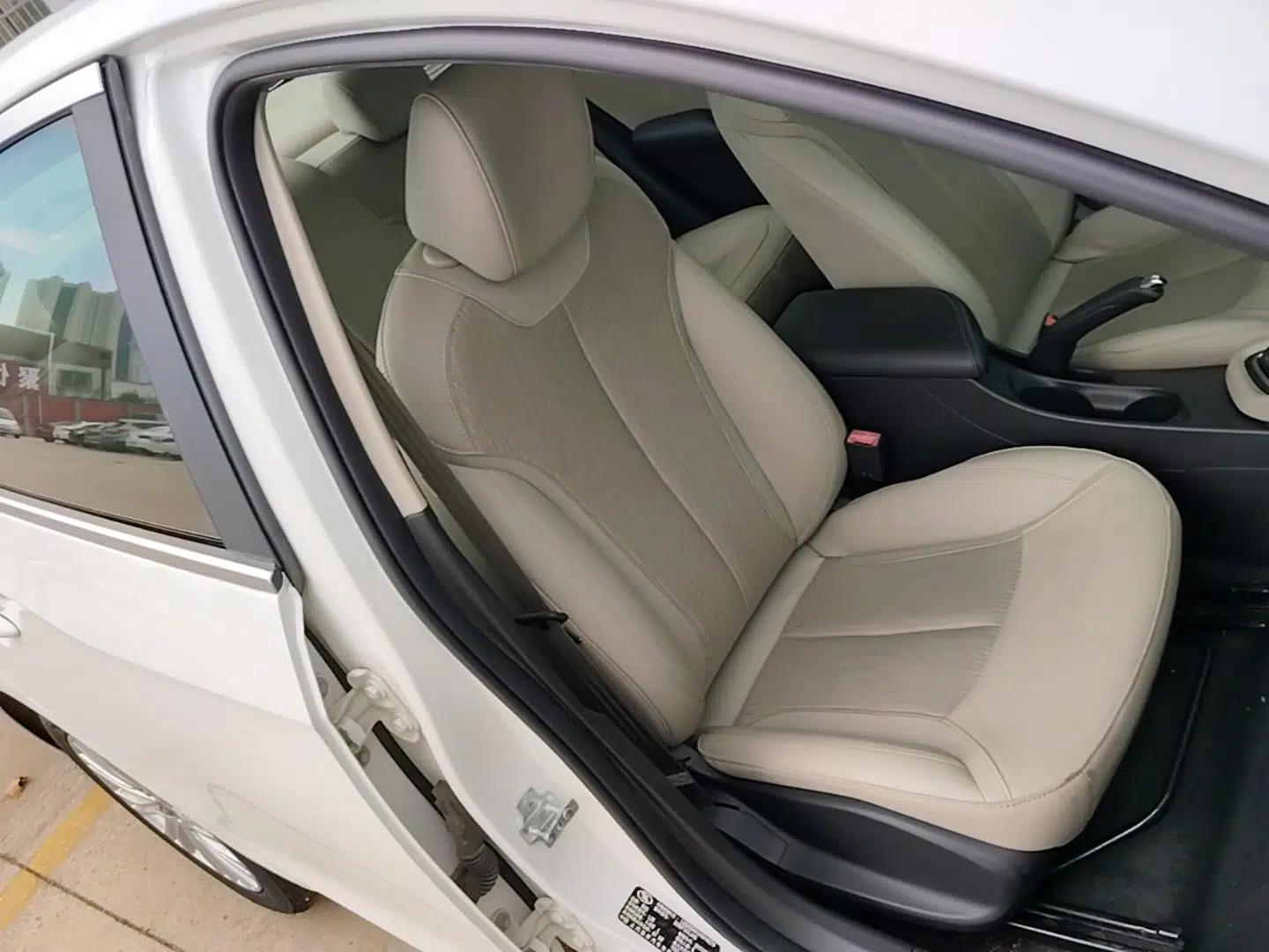 Buick GT 2017 15N Automatic Elite Version — миниатюра 19