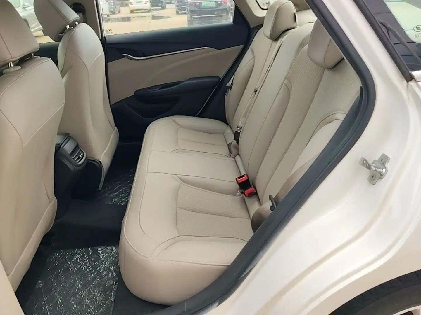 Buick GT 2017 15N Automatic Elite Version — миниатюра 20