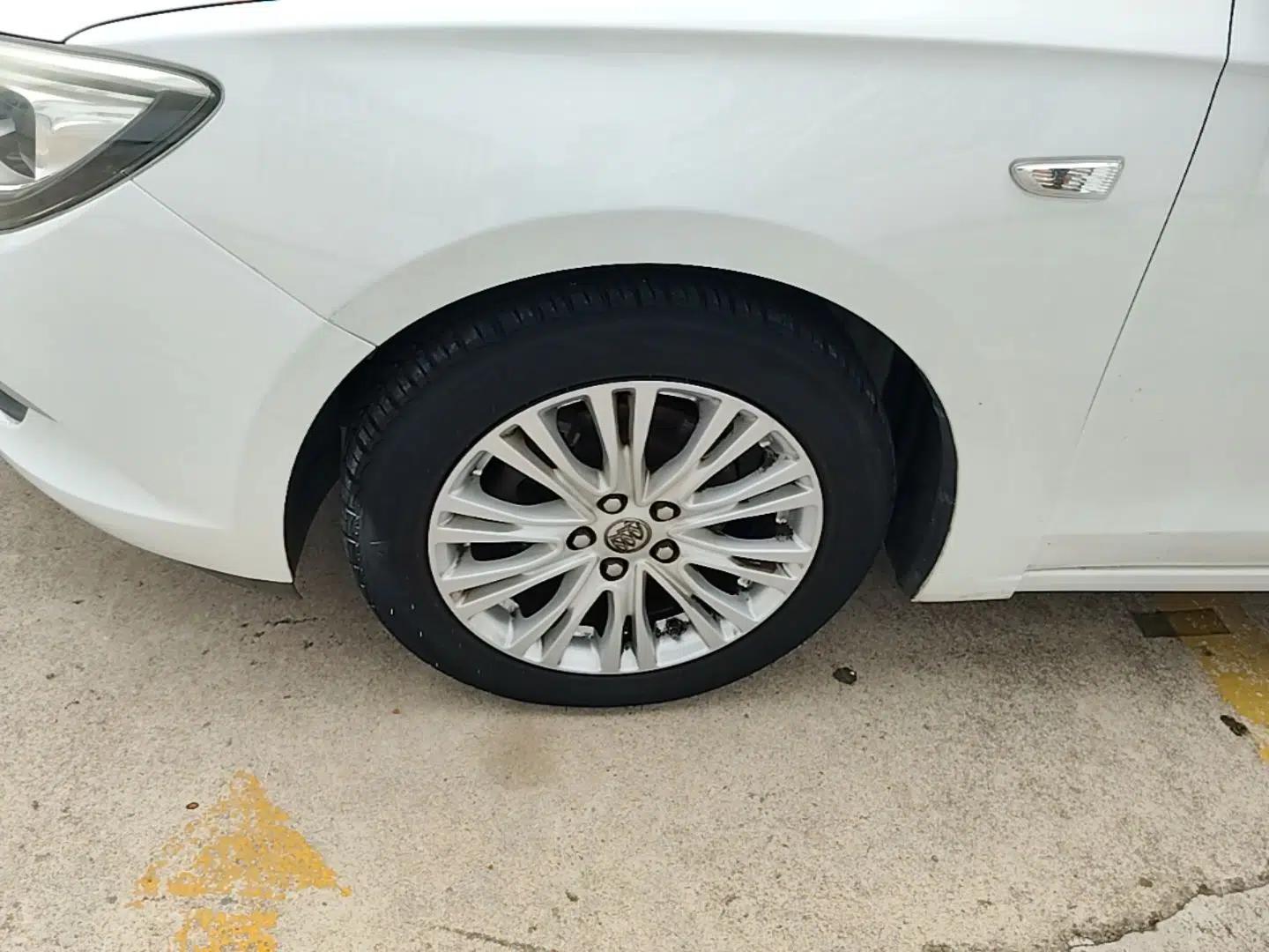 Buick GT 2017 15N Automatic Elite Version — миниатюра 10