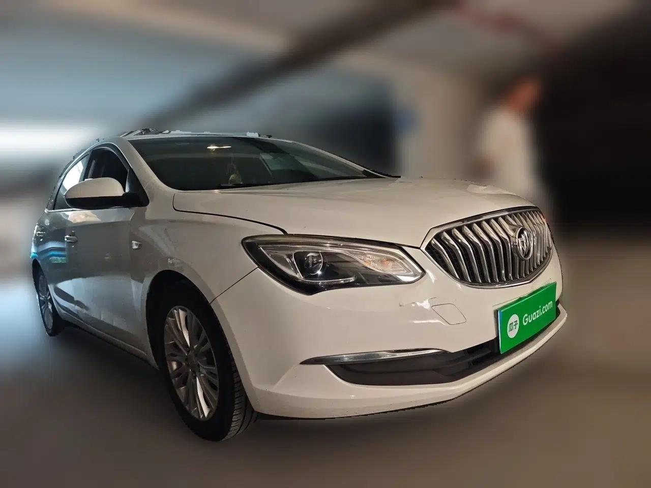 Buick GT 2016 15N Automatic Elite Edition — миниатюра 3