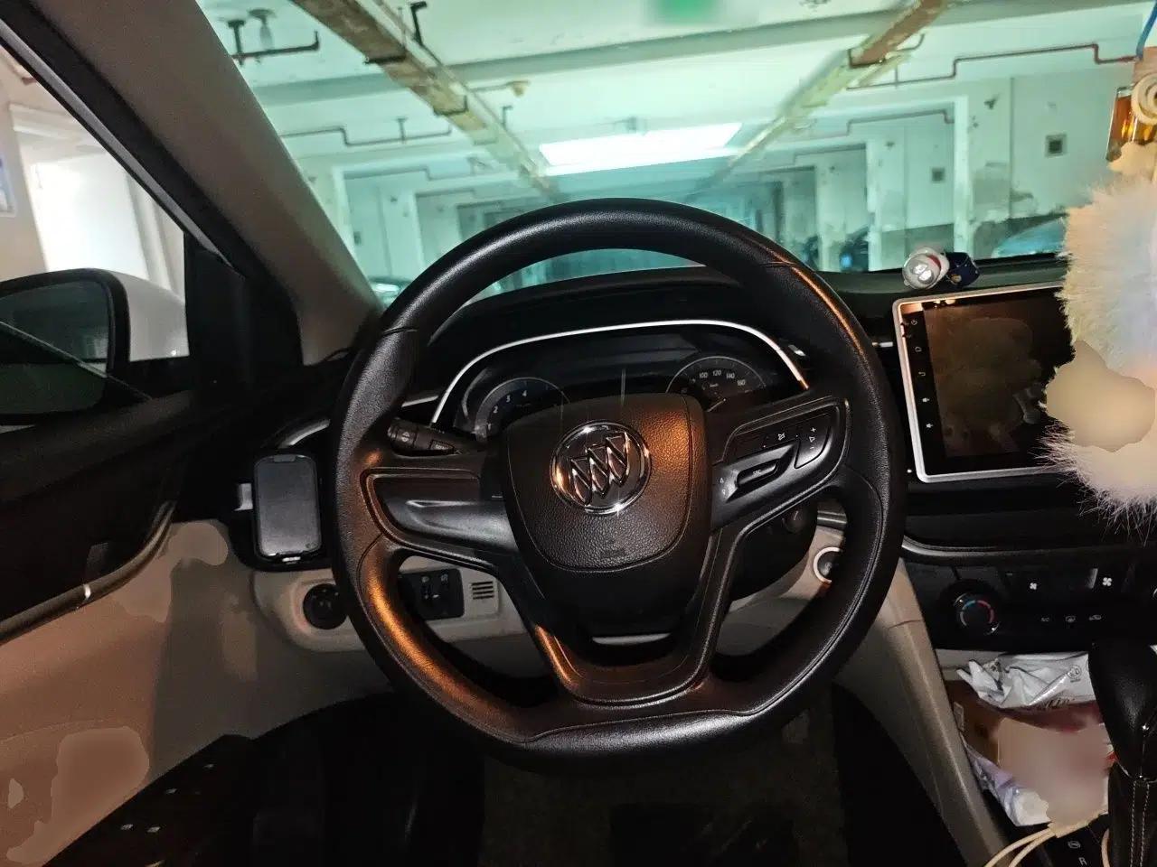 Buick GT 2016 15N Automatic Elite Edition — миниатюра 9