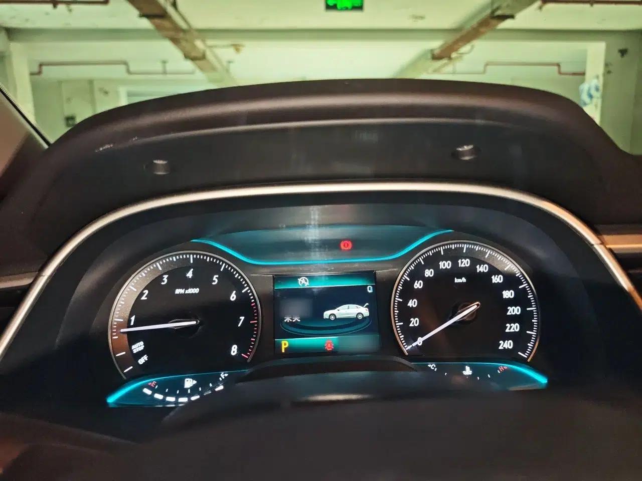Buick GT 2016 15N Automatic Elite Edition — миниатюра 10