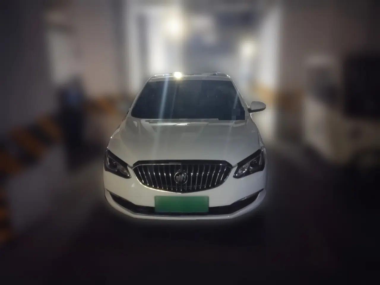 Buick GT 2015 15N Automatic Deluxe Edition — миниатюра 2