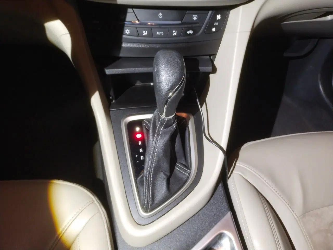 Buick GT 2015 15N Automatic Deluxe Edition — миниатюра 14