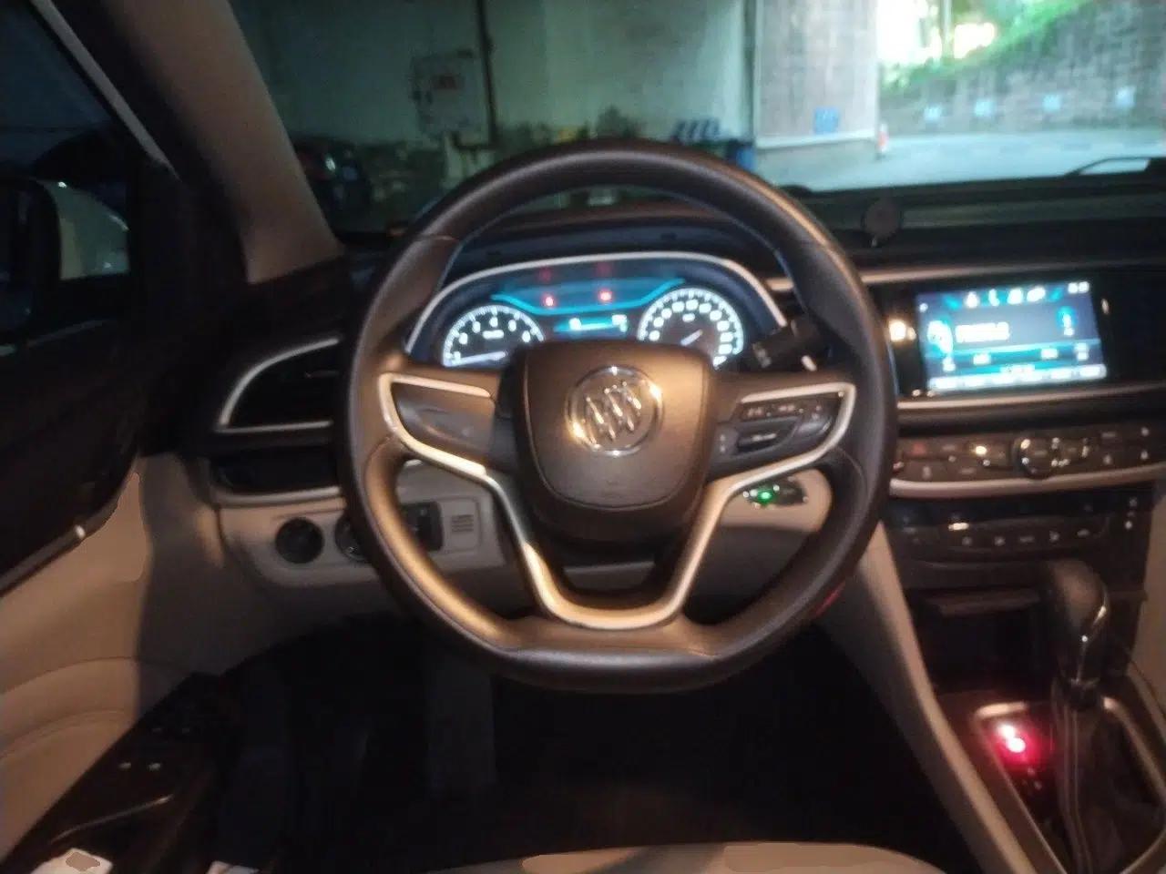 Buick GT 2015 15N Automatic Deluxe Edition — миниатюра 10