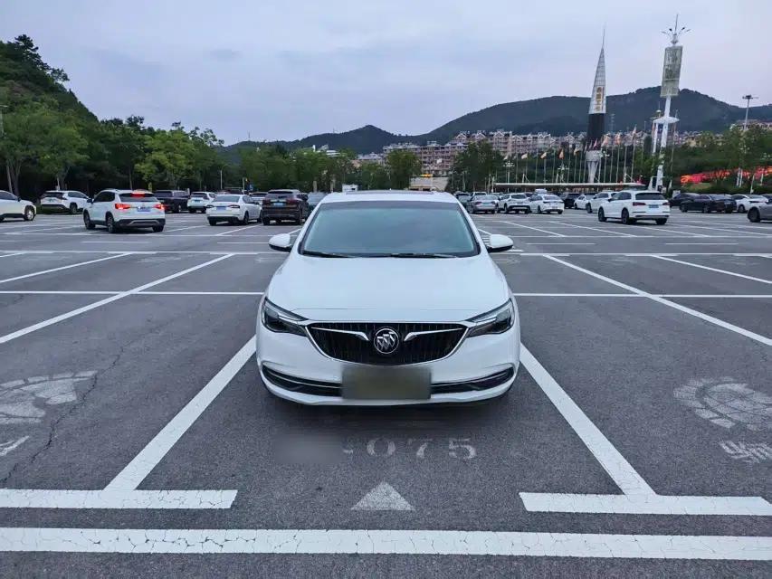 Buick GT 2018 18T Automatic Flagship Model — миниатюра 4
