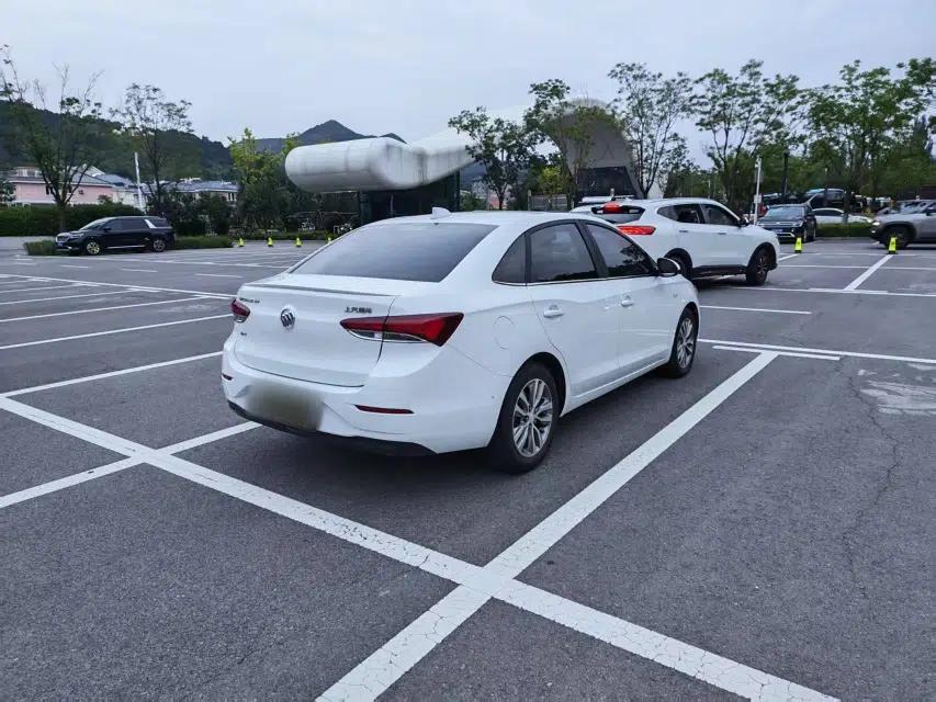 Buick GT 2018 18T Automatic Flagship Model — миниатюра 5