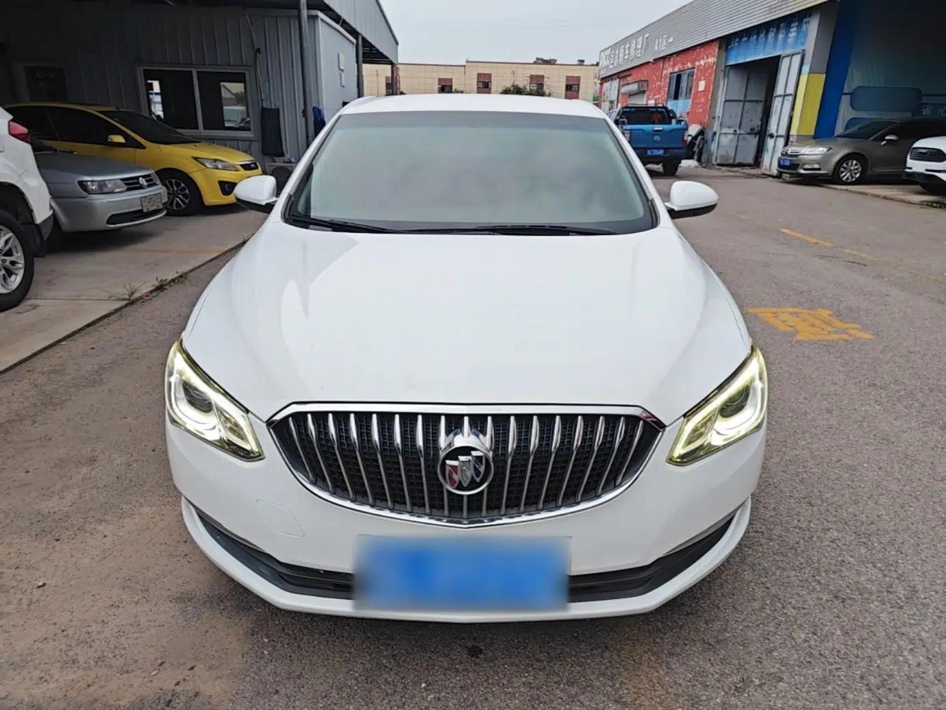 Buick GT 2017 15N Automatic Entry-Level Trim — миниатюра 2