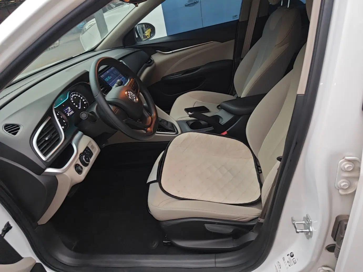 Buick GT 2017 15N Automatic Entry-Level Trim — миниатюра 22