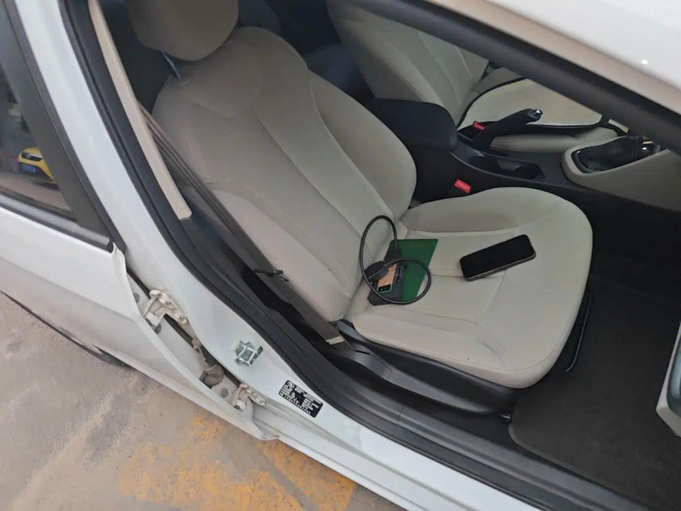 Buick GT 2017 15N Automatic Entry-Level Trim — миниатюра 24
