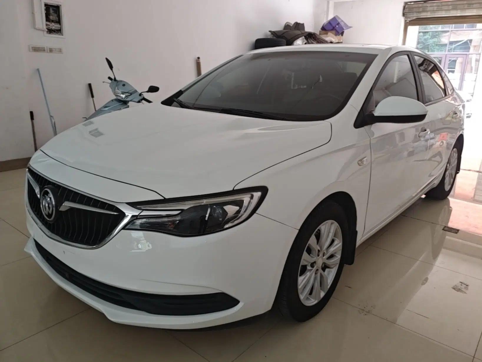 Buick GT 2019 15T Dual-Clutch Connected Elite Model China VI — миниатюра 1