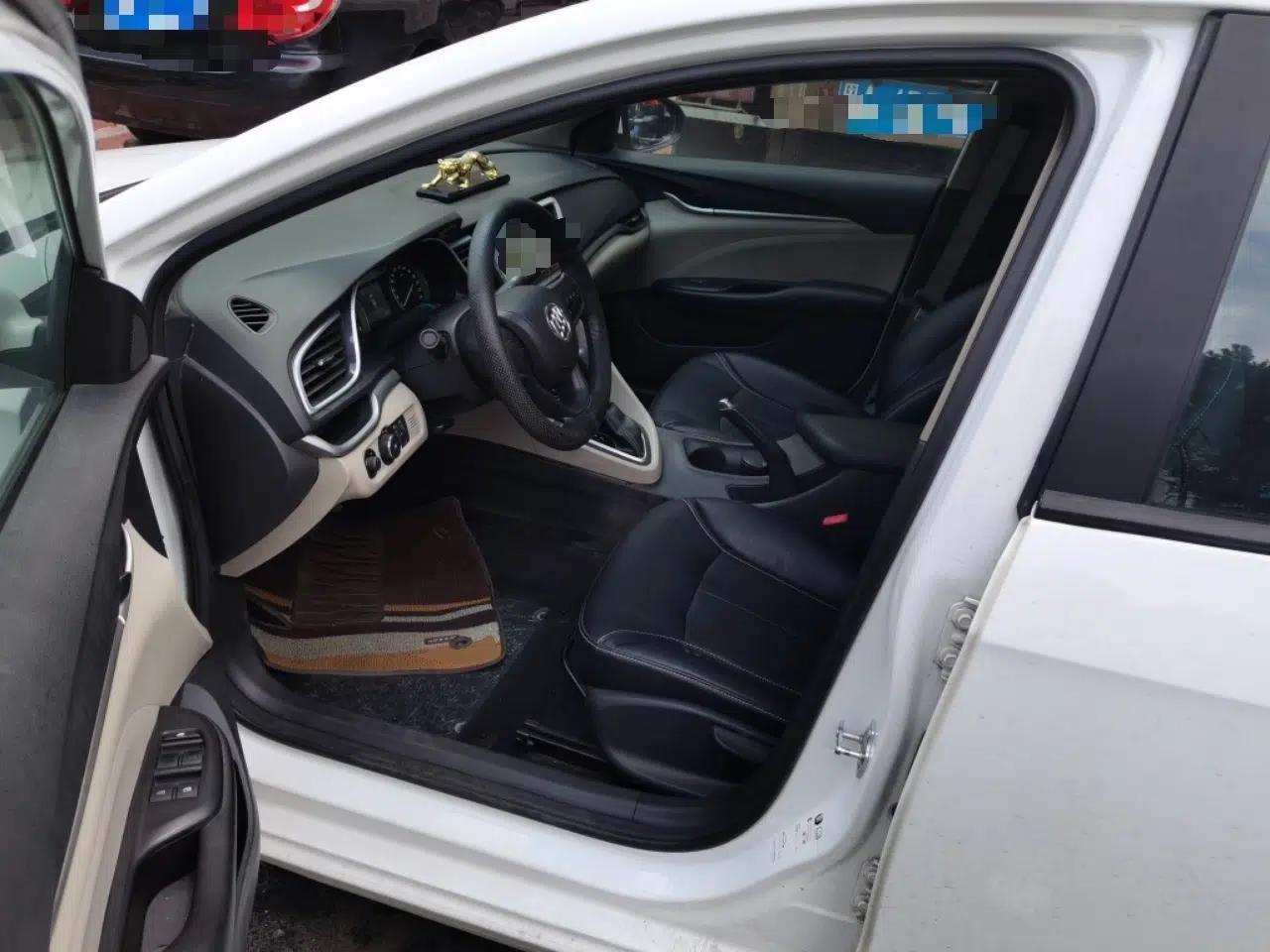 Buick GT 2017 15N Automatic Elite Version — миниатюра 15