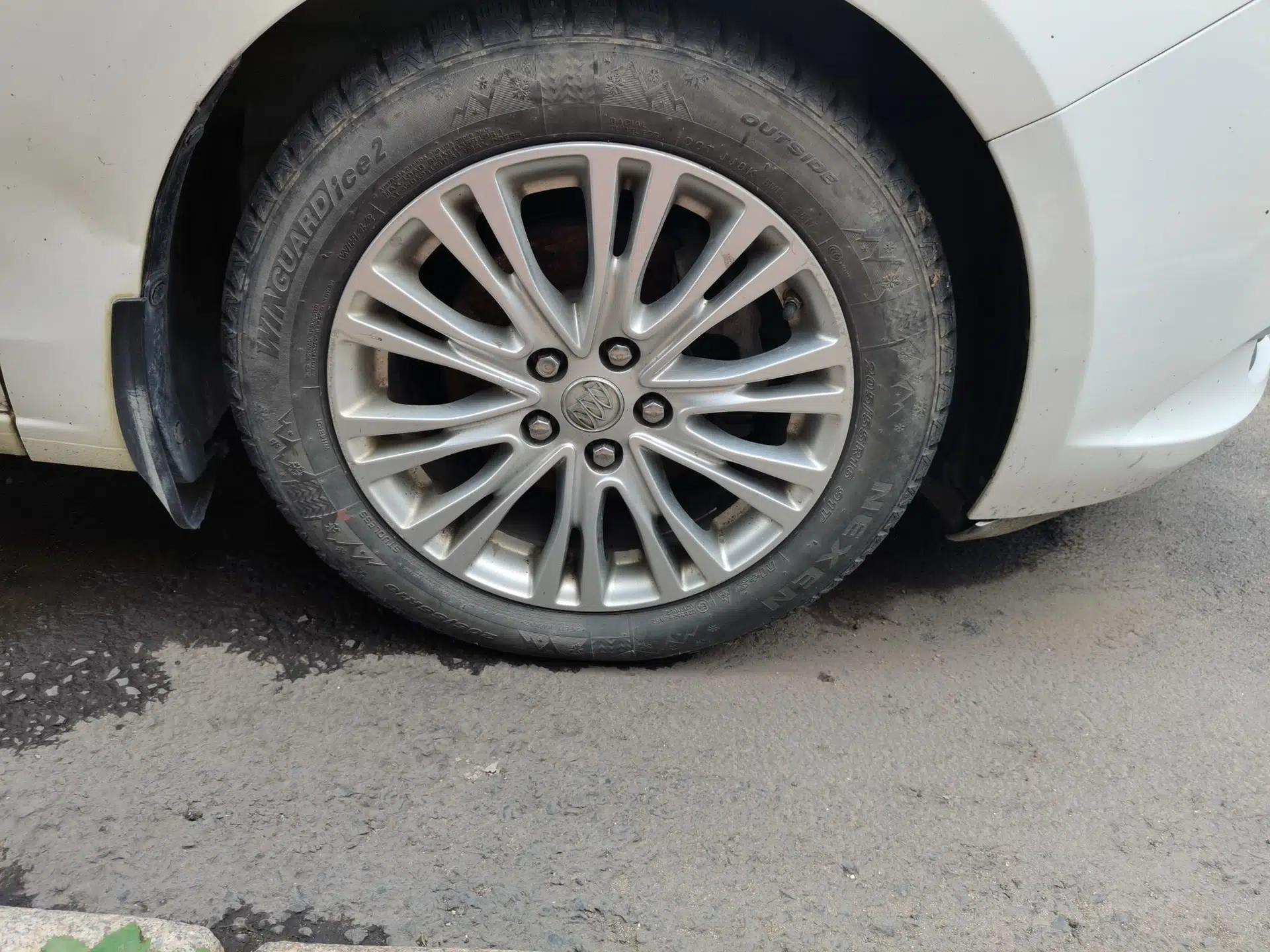 Buick GT 2017 15N Automatic Elite Version — миниатюра 8