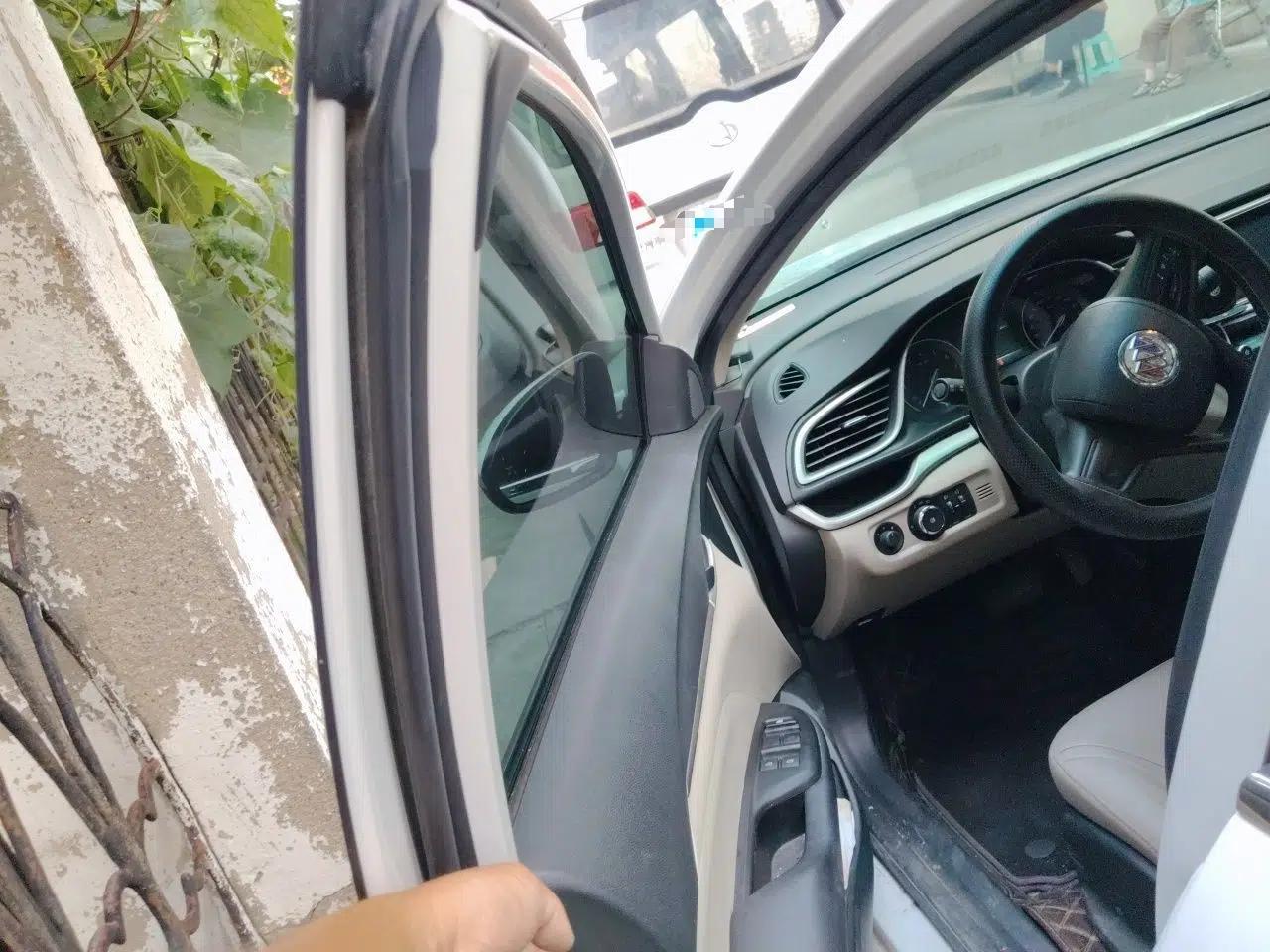 Buick GT 2017 15N Automatic Elite Version — миниатюра 16