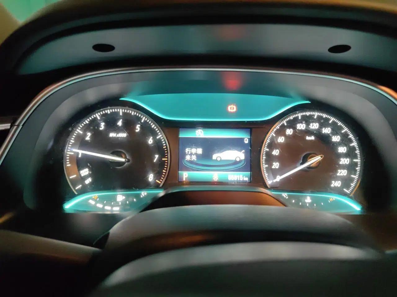 Buick GT 2015 15N Automatic Elite Version — миниатюра 11
