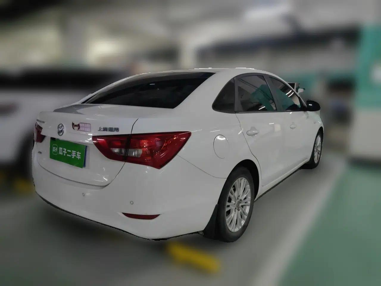 Buick GT 2015 15N Automatic Elite Version — миниатюра 6