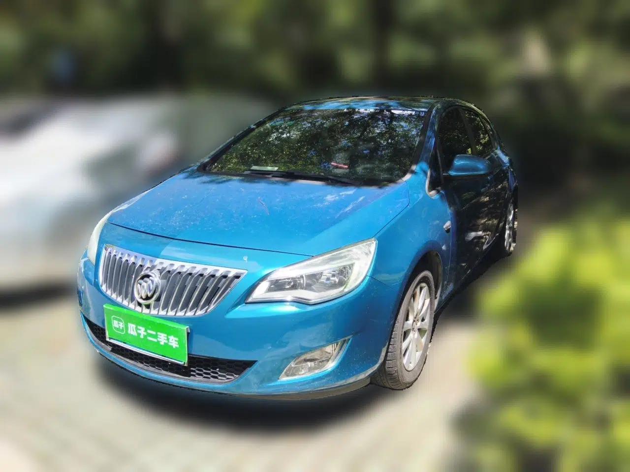 Buick GT 2014 XT 1.6L Automatic Fashion Edition — миниатюра 1