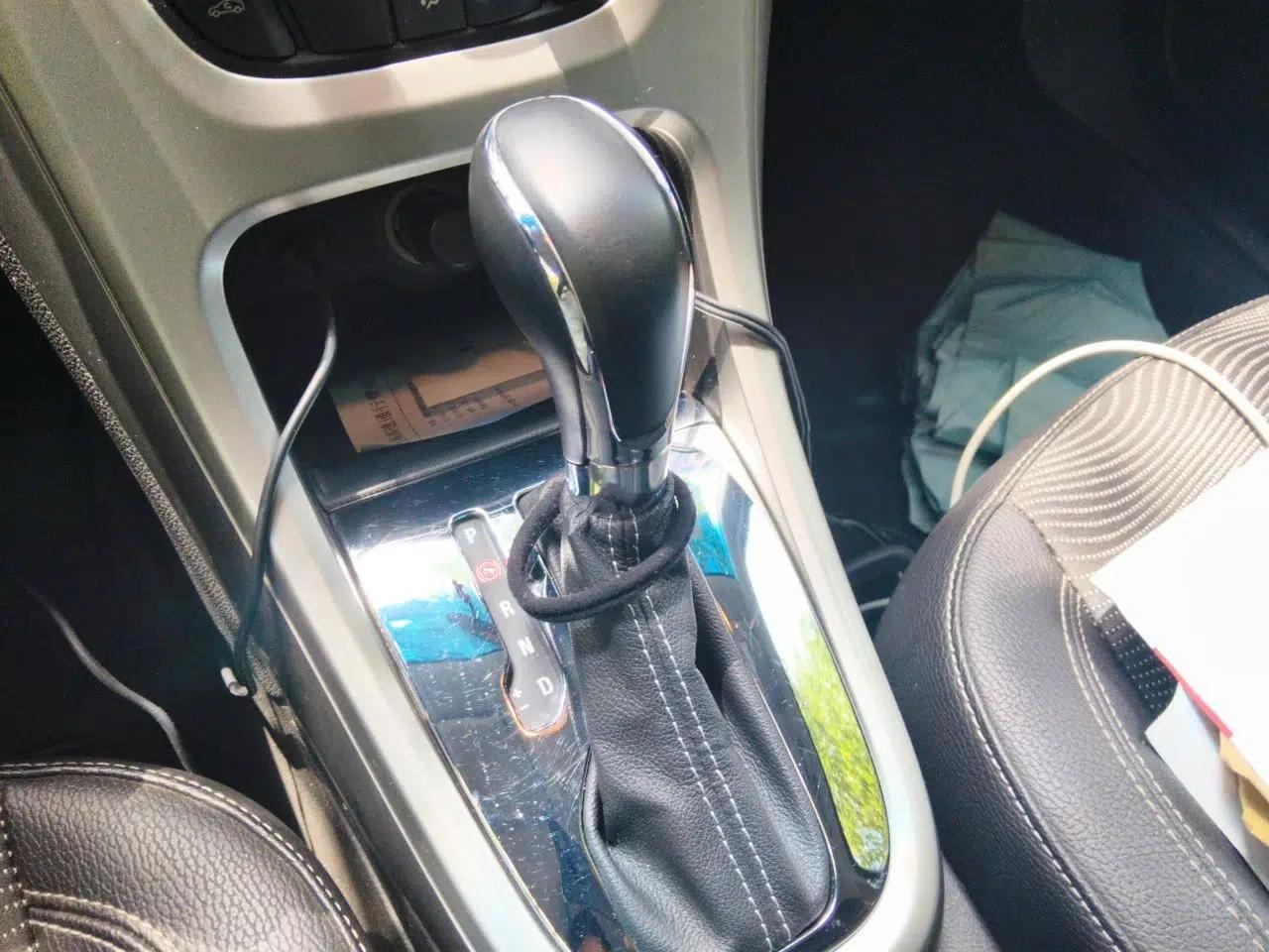 Buick GT 2014 XT 1.6L Automatic Fashion Edition — миниатюра 14