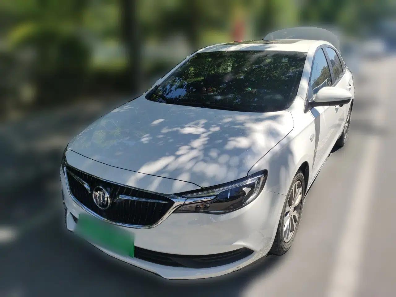 Buick GT 2021 1.3T Automatic Mild Hybrid Elite Version — миниатюра 1