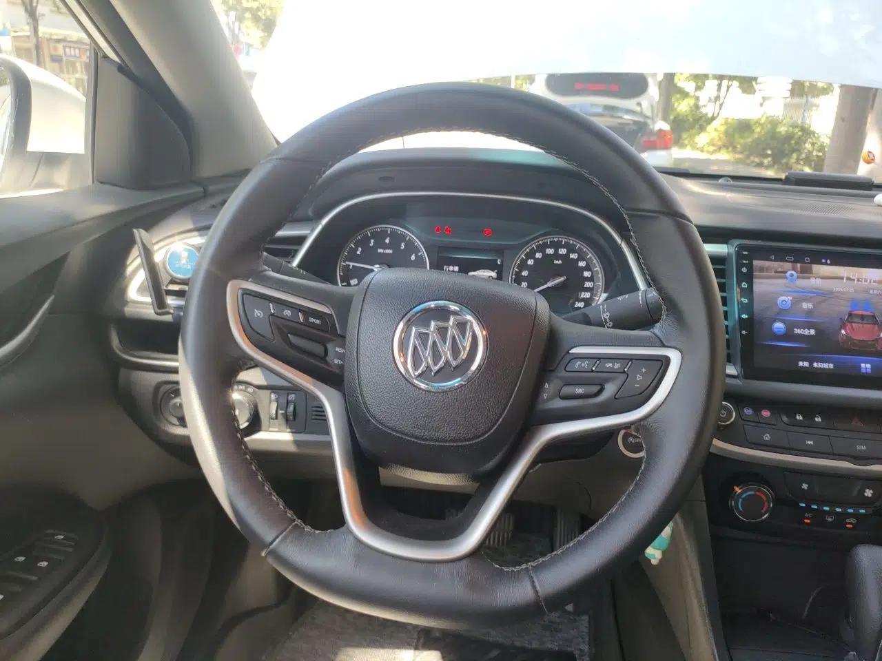Buick GT 2021 1.3T Automatic Mild Hybrid Elite Version — миниатюра 10