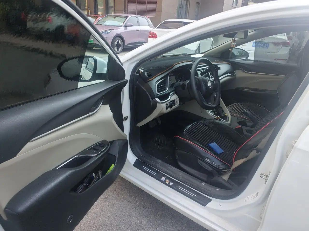 Buick GT 2021 Exemplar 1.5L Automatic Elite Version — миниатюра 16
