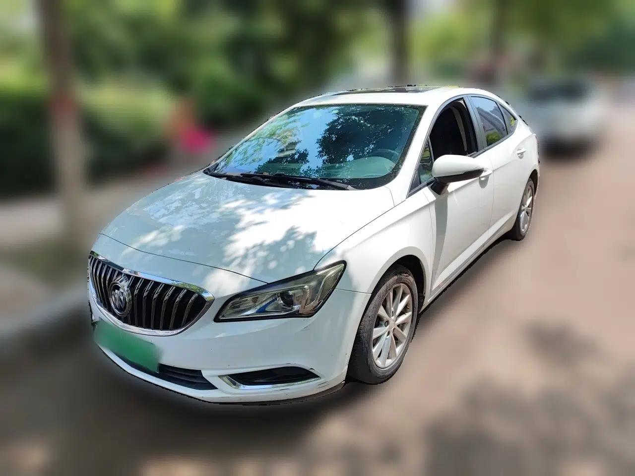 Buick Verano 2017 Sedan 20T Dual-Clutch Leading Model — миниатюра 1