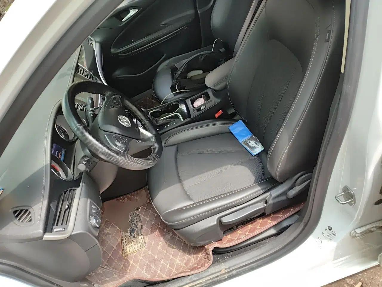 Buick Verano 2017 Sedan 20T Dual-Clutch Leading Model — миниатюра 15
