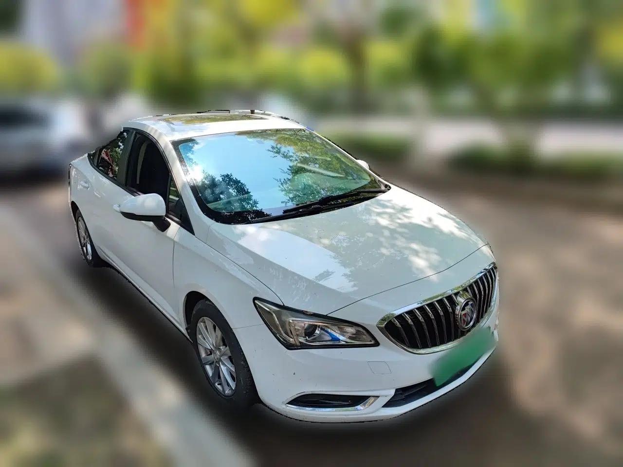 Buick Verano 2017 Sedan 20T Dual-Clutch Leading Model — миниатюра 3
