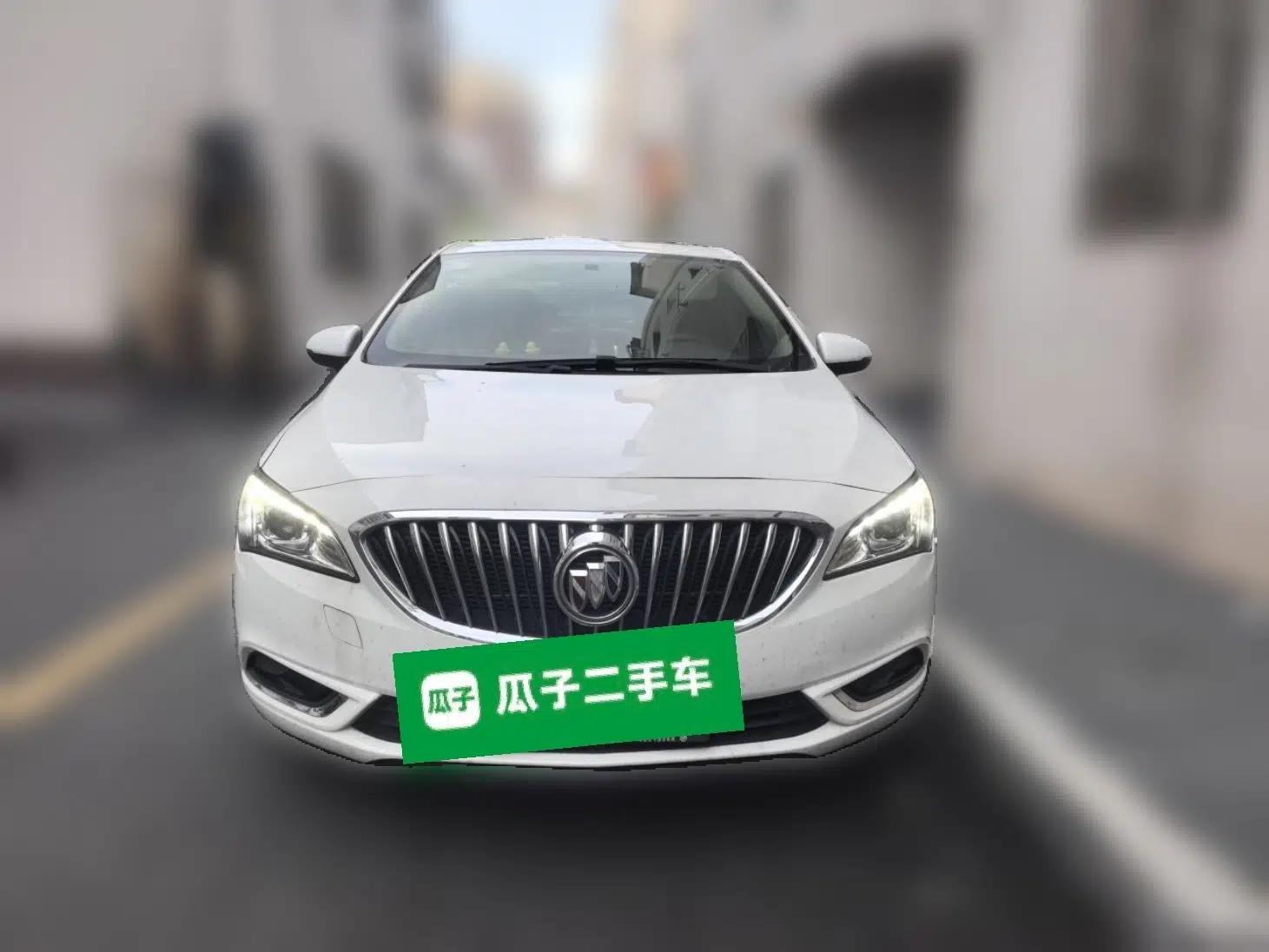 Buick Verano 2017 Sedan 15S Automatic Entry Model — миниатюра 2