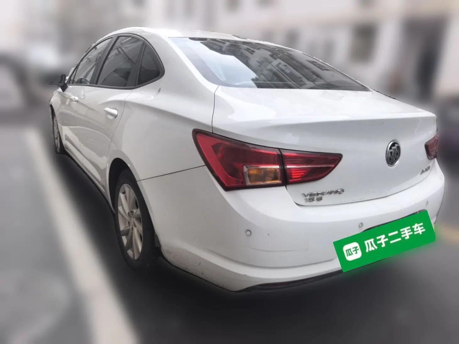 Buick Verano 2017 Sedan 15S Automatic Entry Model — миниатюра 4