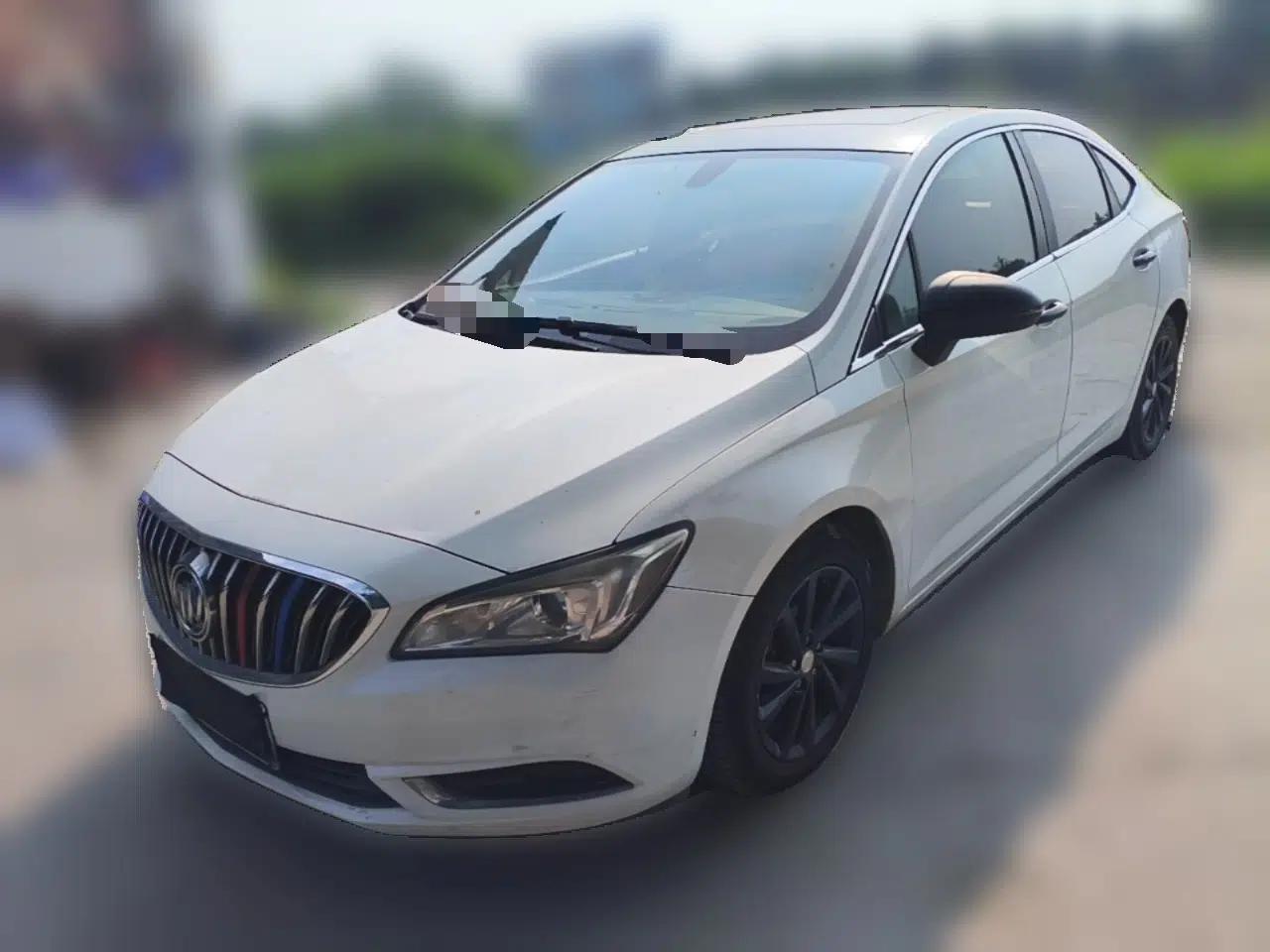 Buick Verano 2015 Sedan 15S Manual Entry-Level Model — миниатюра 1