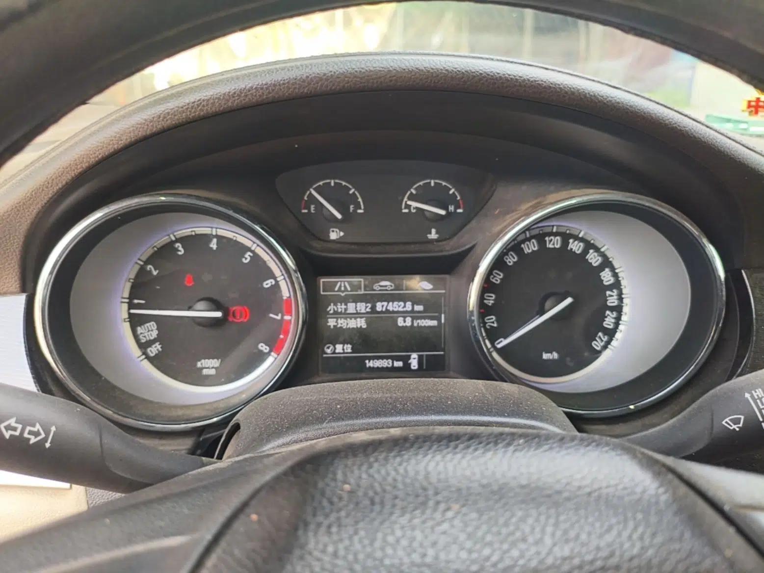 Buick Verano 2015 Sedan 15S Manual Entry-Level Model — миниатюра 11