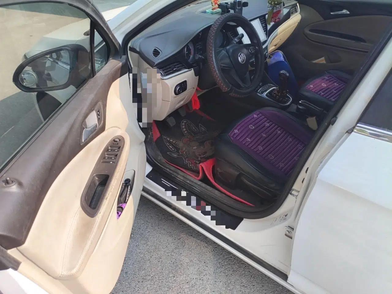 Buick Verano 2015 Sedan 15S Manual Entry-Level Model — миниатюра 16