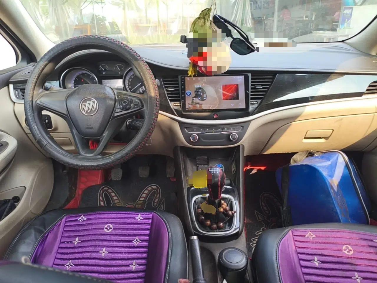 Buick Verano 2015 Sedan 15S Manual Entry-Level Model — миниатюра 9