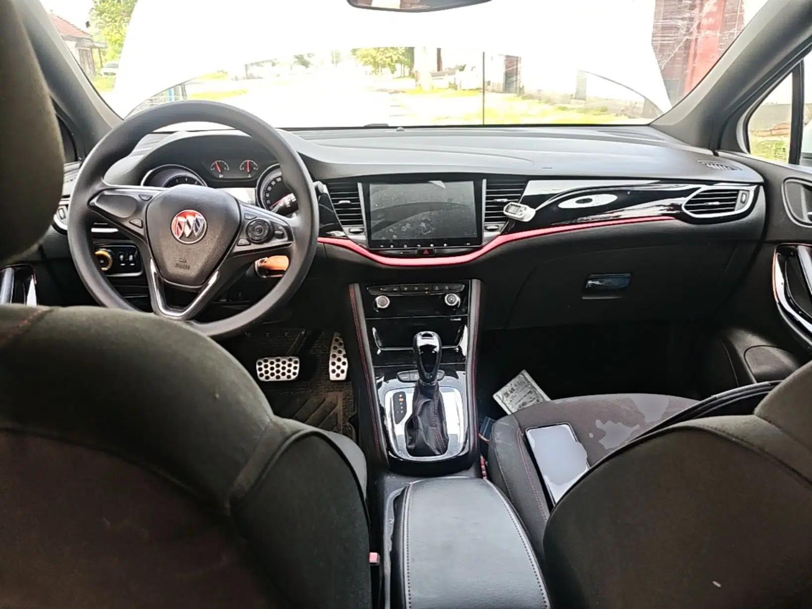 Buick Verano 2016 Two-Door GS 20T Dual-Clutch Haoting Sporty Model — миниатюра 12