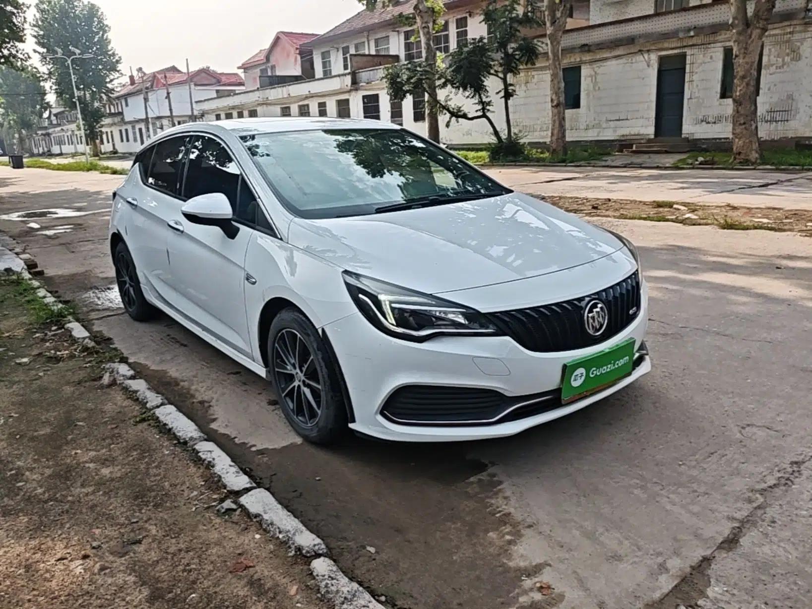 Buick Verano 2016 Two-Door GS 20T Dual-Clutch Haoting Sporty Model — миниатюра 3