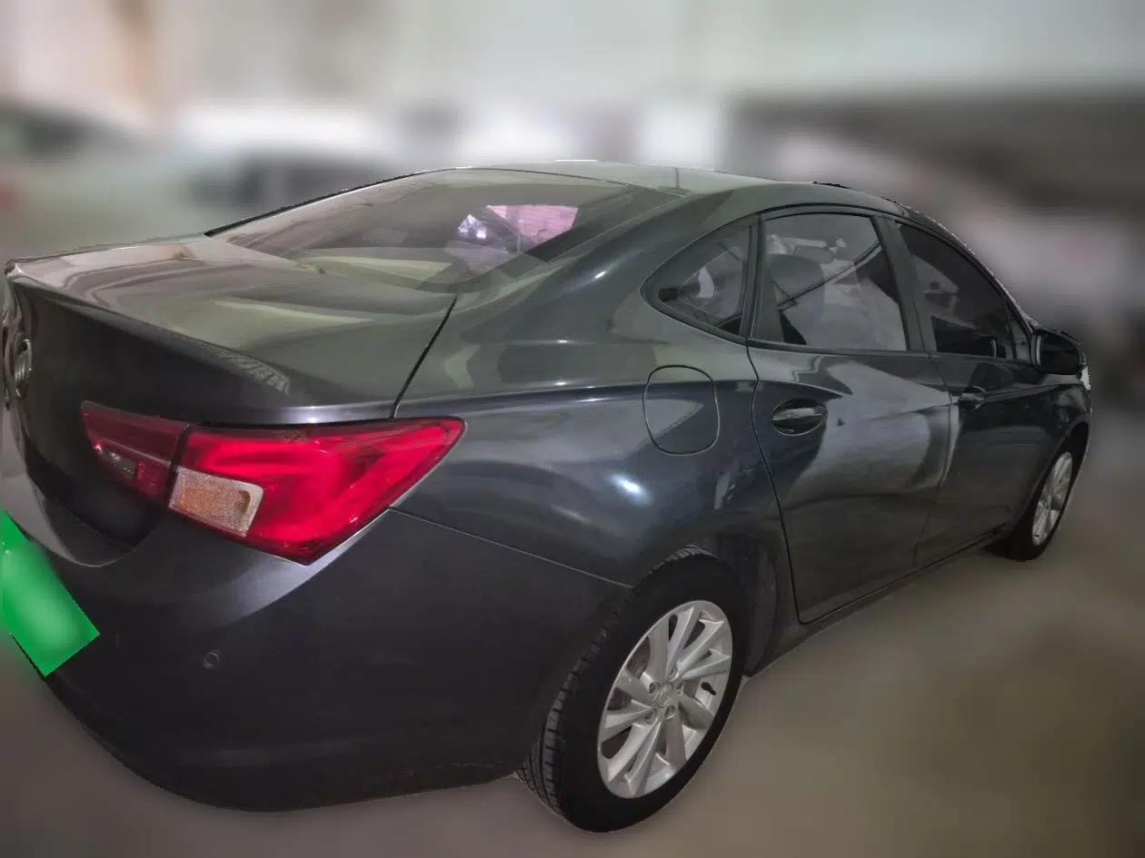 Buick Verano 2017 Sedan 15S Automatic Leading Model — миниатюра 6