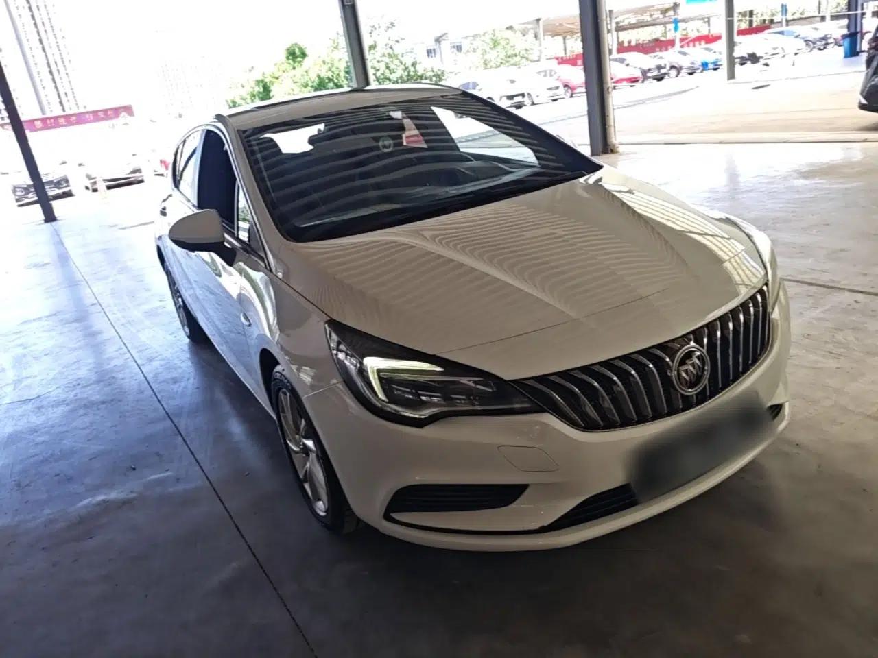 Buick Verano 2016 Hatchback 15S Automatic Ambition Model — миниатюра 3