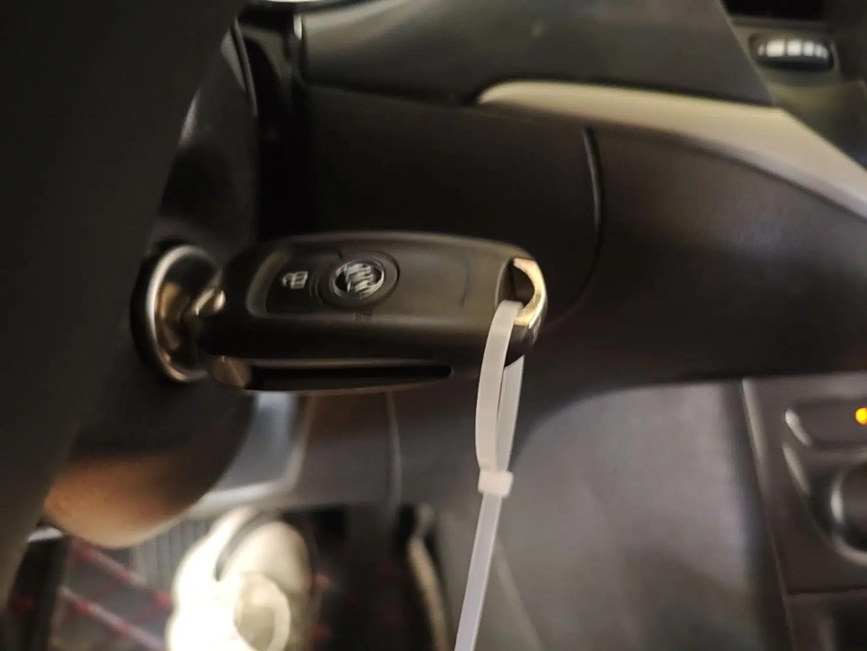 Buick Verano 2016 Hatchback 15S Automatic Ambition Model — миниатюра 28
