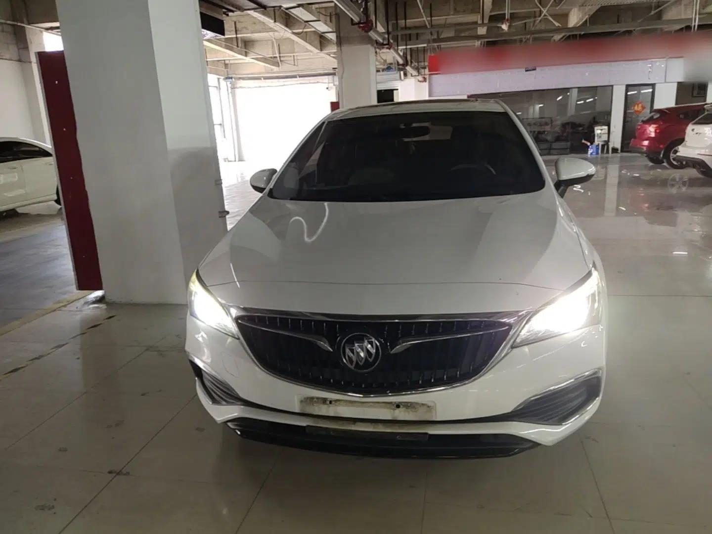Buick Verano 2019 Sedan 15S Automatic Leading Model — миниатюра 2