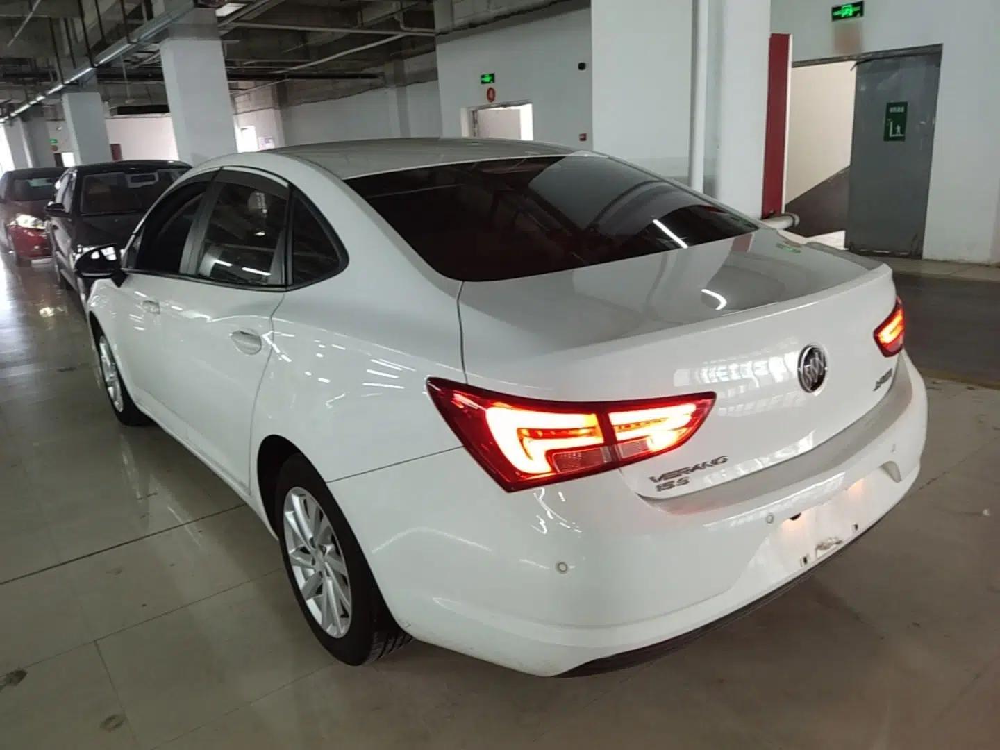 Buick Verano 2019 Sedan 15S Automatic Leading Model — миниатюра 4
