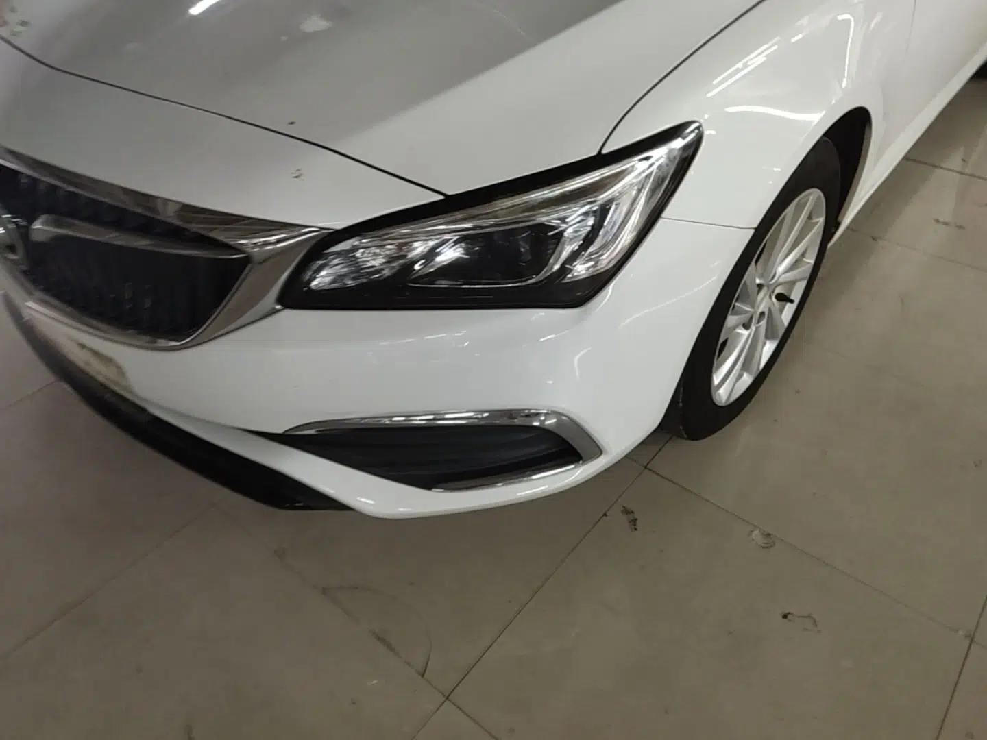 Buick Verano 2019 Sedan 15S Automatic Leading Model — миниатюра 8