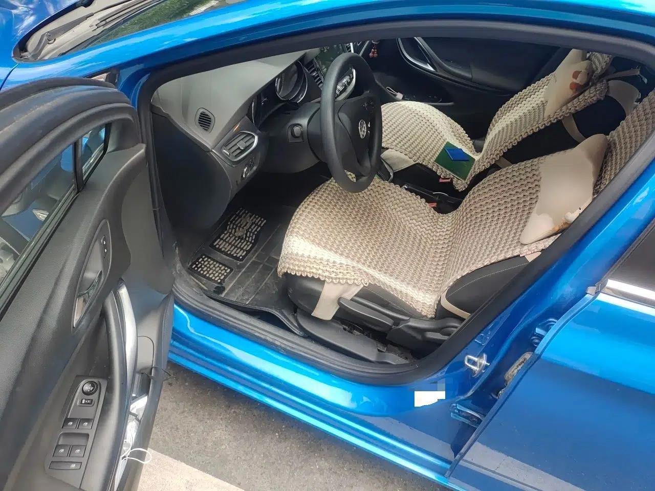 Buick Verano 2016 Hatchback 15S Automatic Ambition Model — миниатюра 19