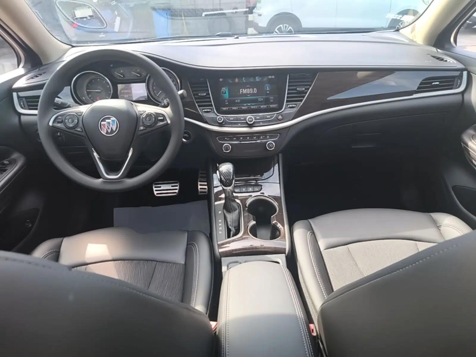 Buick Verano 2018 Sedan 20T Dual-Clutch Leading Model — миниатюра 12