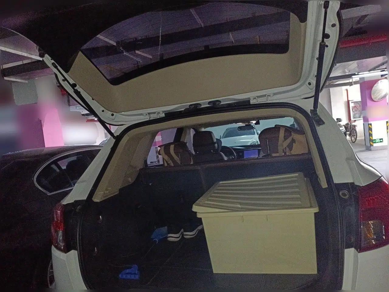 Buick Envision 2016 20T Two-Wheel-Drive Elite Model — миниатюра 19