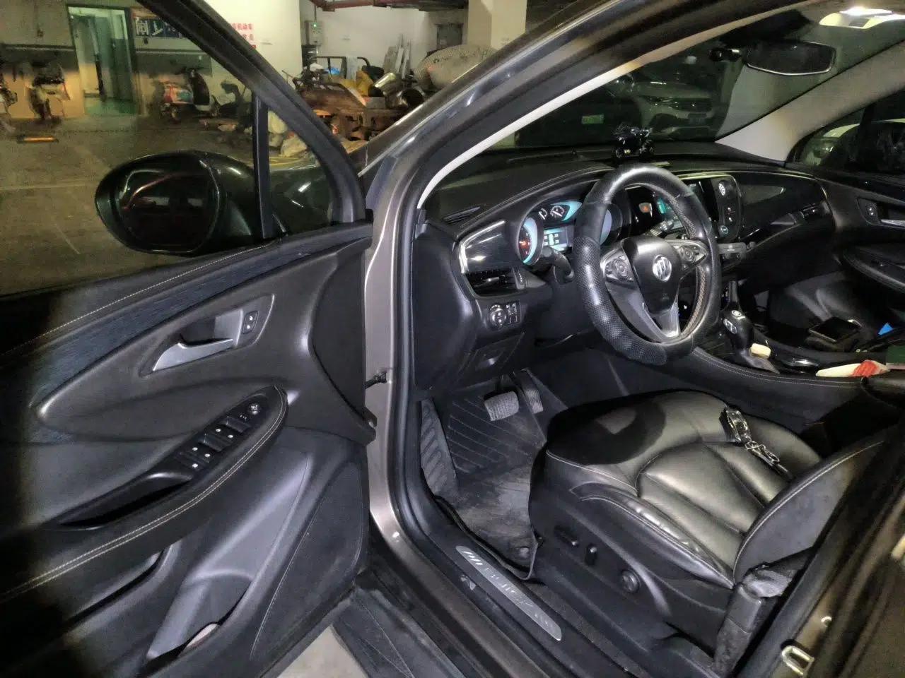 Buick Envision 2016 20T Two-Wheel-Drive Elite Model — миниатюра 16