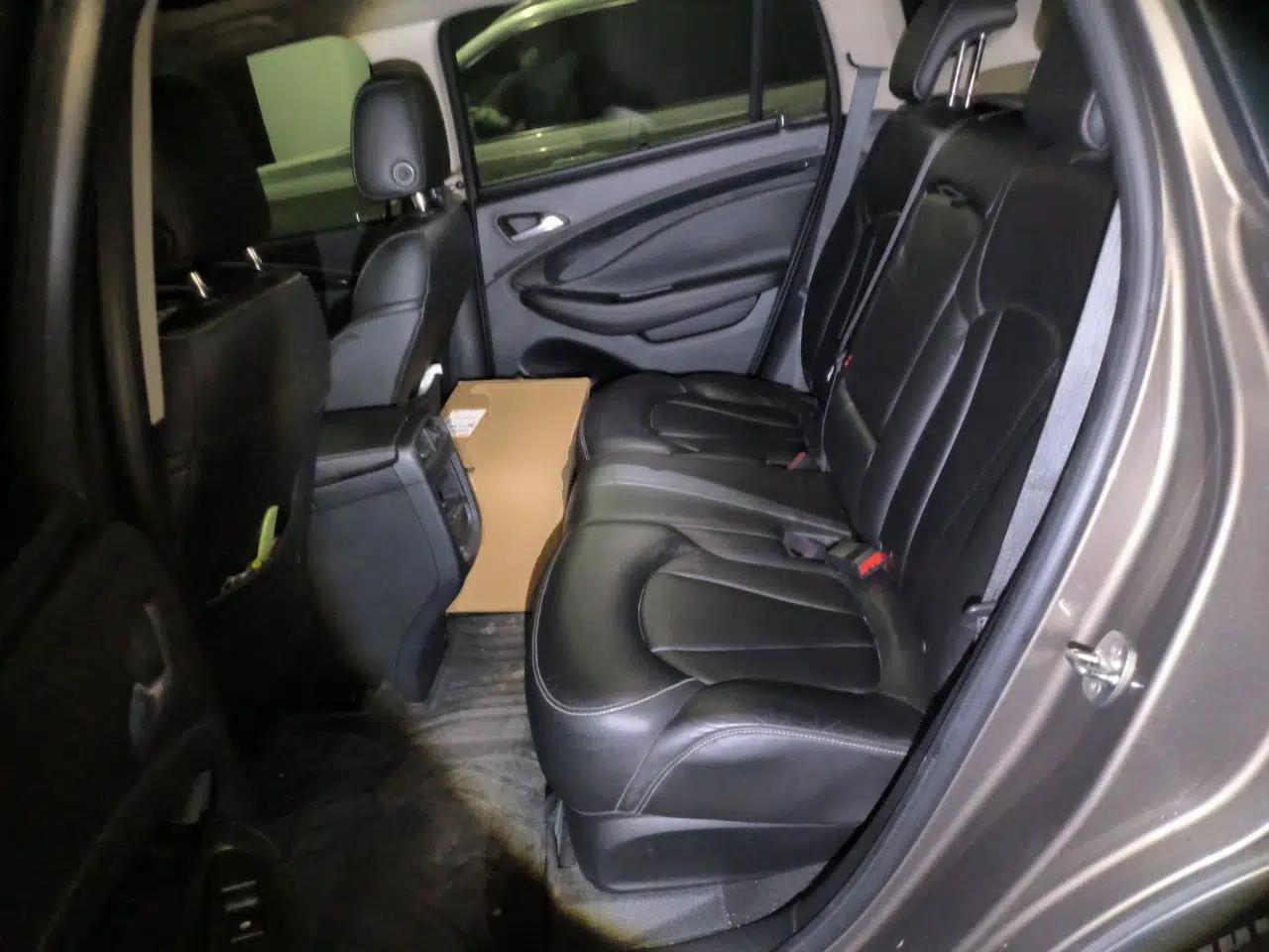 Buick Envision 2016 20T Two-Wheel-Drive Elite Model — миниатюра 17