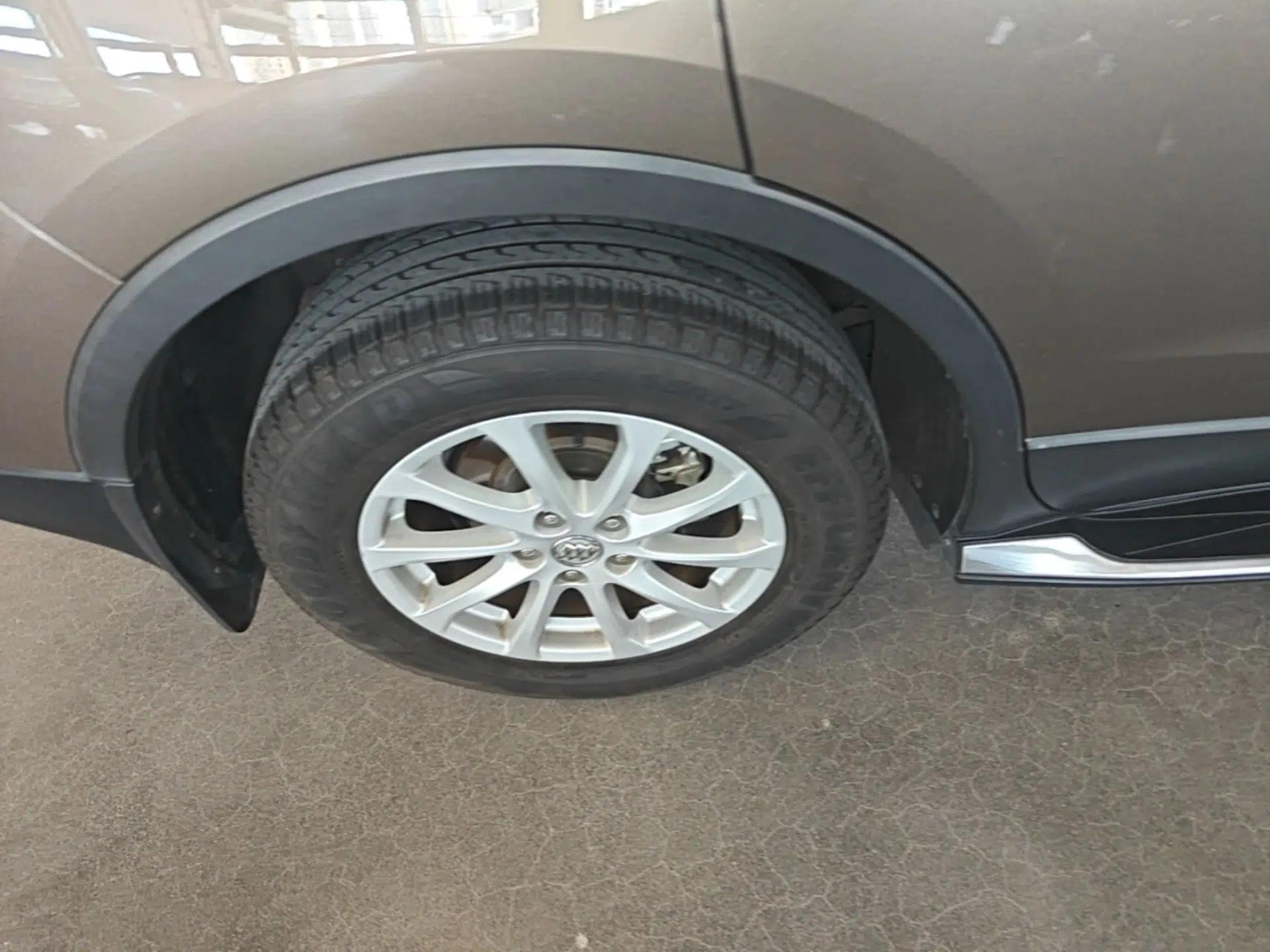 Buick Envision 2017 20T Two-Wheel Drive Elite Version — миниатюра 11
