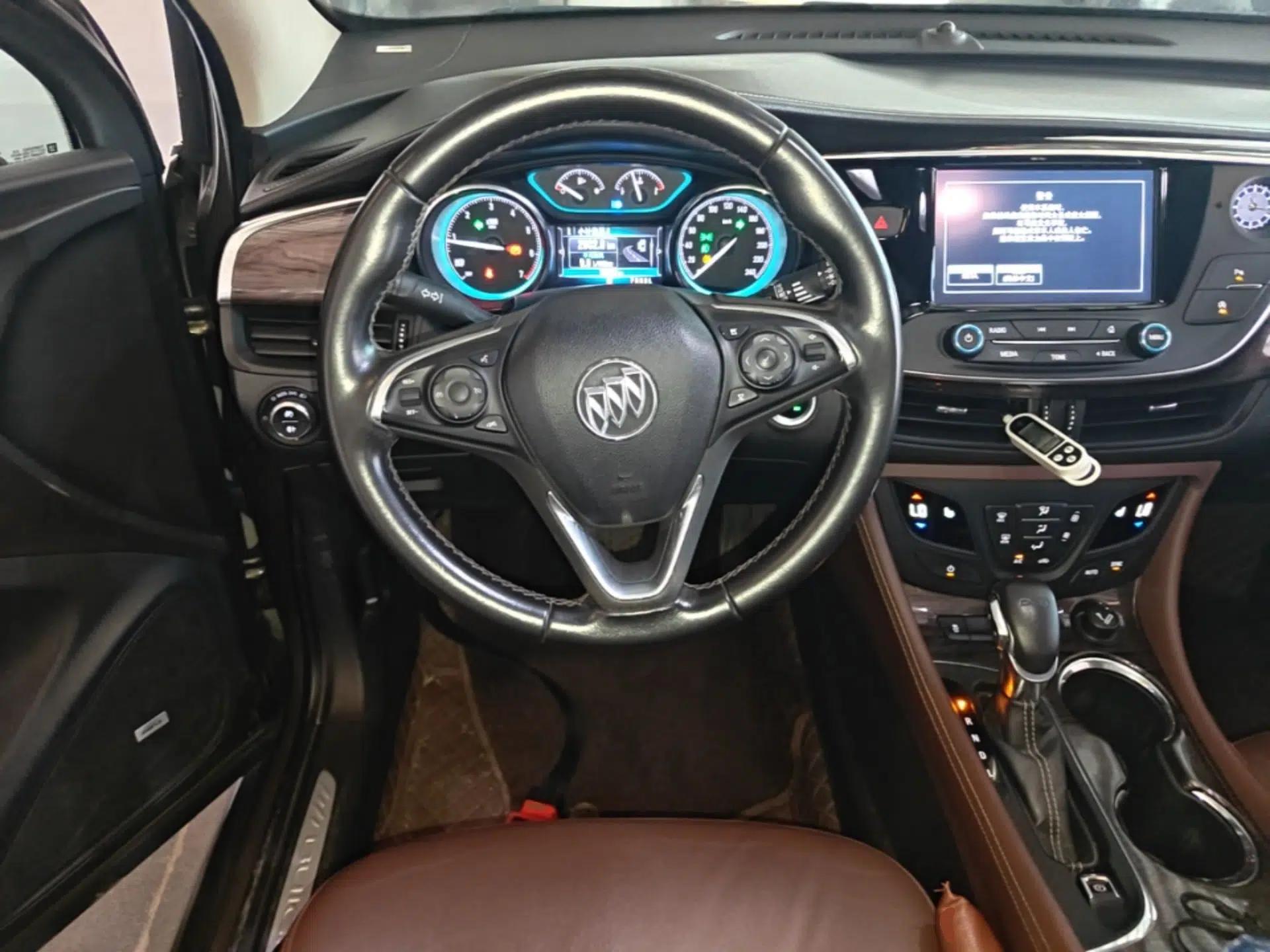 Buick Envision 2017 20T Two-Wheel Drive Elite Version — миниатюра 13