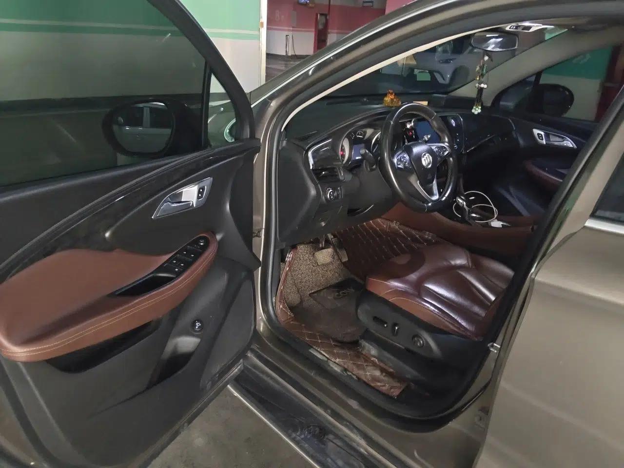 Buick Envision 2016 28T Four-Wheel Drive Luxury Model — миниатюра 16